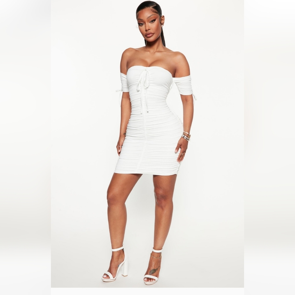 Fashion Nova Ruched Dress - Picture 3 of 3